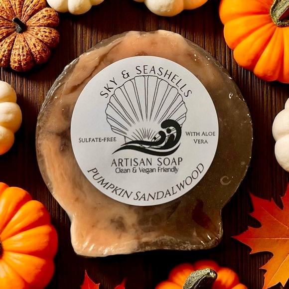 Hand Crafted “Pumpkin Sandalwood” Scented Seashell Shaped Soap Bar - Aloe Based - Picture 3 of 3